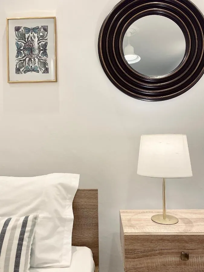 פוליכרונו Blue Marine Deluxe Apartment